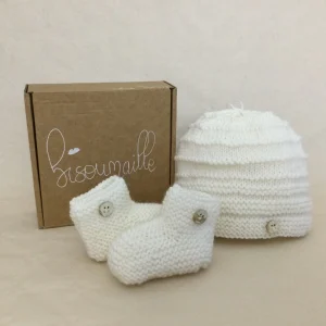 Coffret Bonnet et chaussons BASIQUE – Blanc cassé