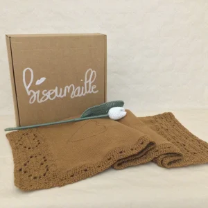 Coffret Couverture et fleur DOUDOU – Noisette