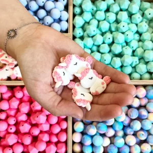 Lot de 10 perles licorne