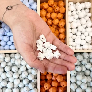 Lot de 10 étoiles en silicone – existe en plusieurs couleurs