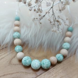 Collier allaitement en bois et silicone alimentaire